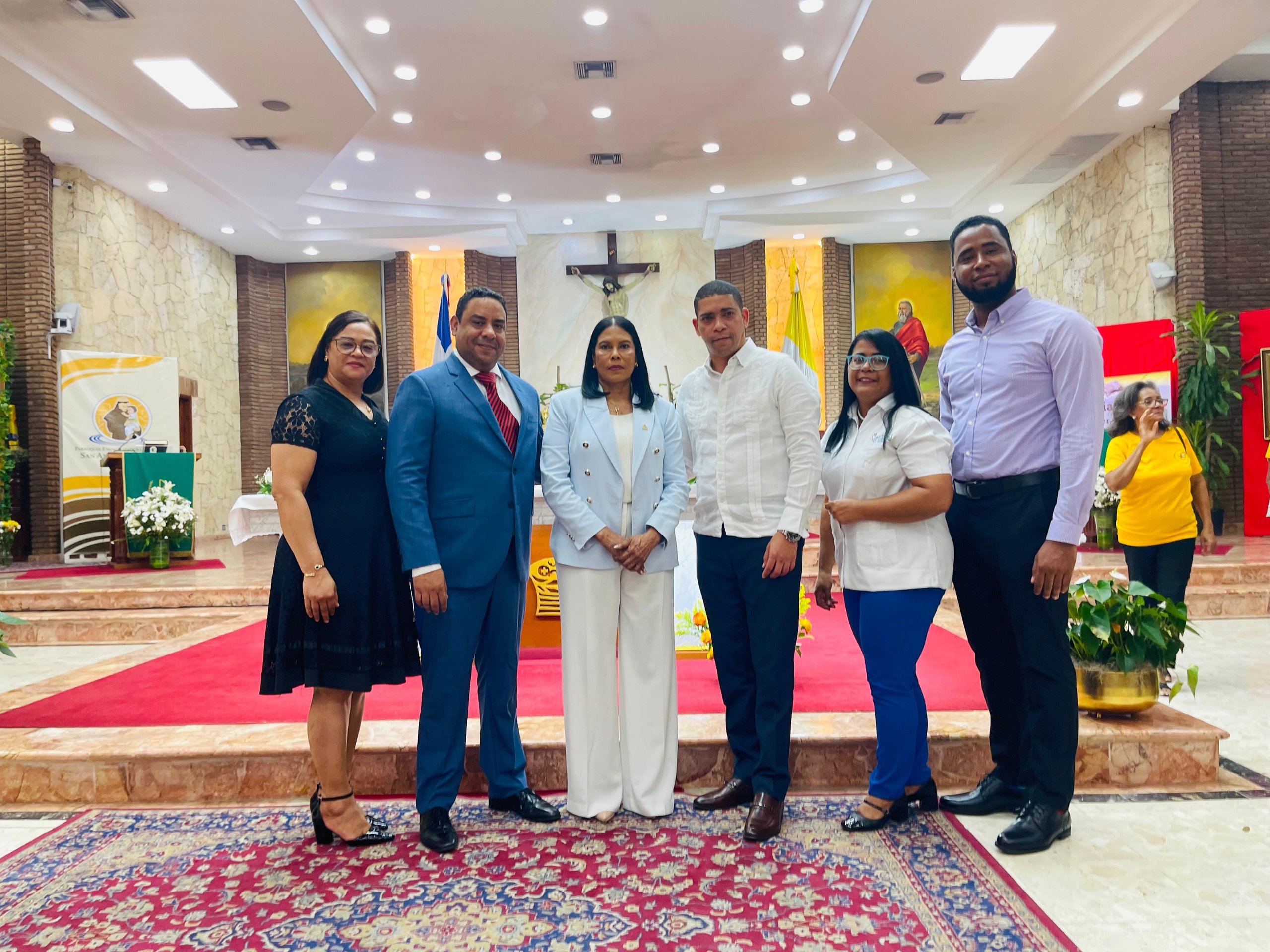 hospital-docente-semma-santo-domingo-destaca-logros-en-28-aniversarios