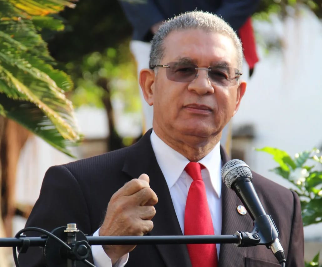 entrevista-–-dr.-wilson-gomez:-“en-dajabon-de-cada-100-partos,-92-son-de-haitianas;-el-campo,-tiendas-y-torres-llenos-de-haitianos”