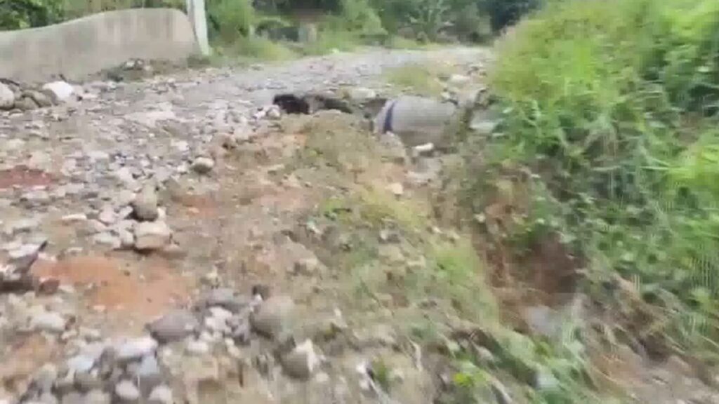 exigen-con-urgencia-arreglo-de-calles-en-la-siembra-tras-lluvias-causar-danos
