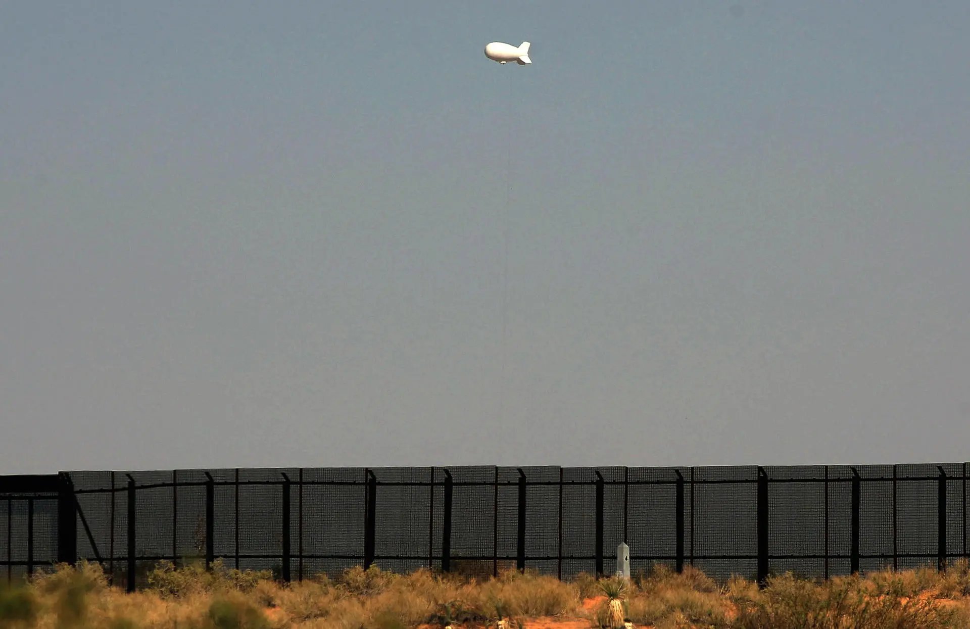 un-globo-aerostatico-busca-prevenir-muerte-de-migrantes-en-la-frontera-mexico-eeuu.