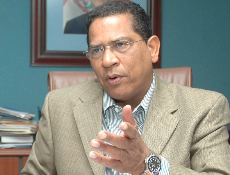 rodriguez-pimentel:-“el-dinero-que-el-gobierno-busca-en-reforma-fiscal-lo-podria-generar-la-mineria-responsable”