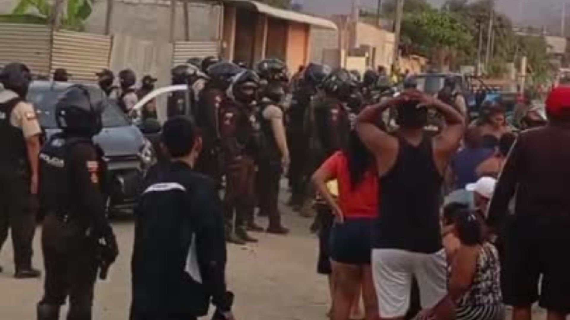policia-de-ecuador-ultima-a-3-supuestos-miembros-de-banda-entre-ellos-un-menor-de-edad