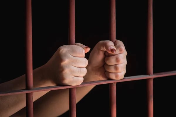 un-ano-de-prision-suspendida-a-mujer-acusada-de-agresion-contra-su-pareja-en-hato-mayor