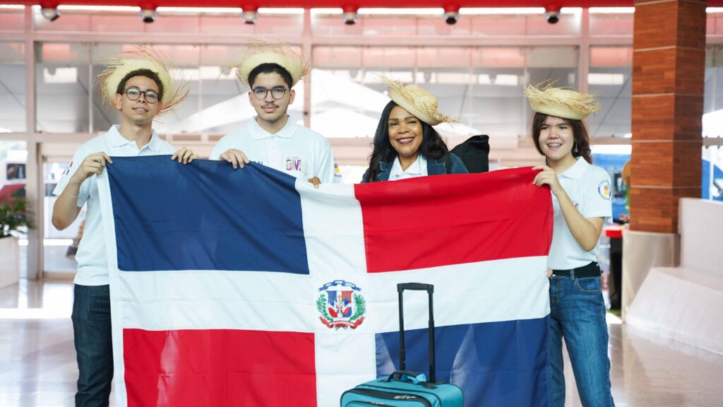 cuatro-estudiantes-representan-al-pais-en-la-trigesima-novena-olimpiada-iberoamericana-de-matematicas