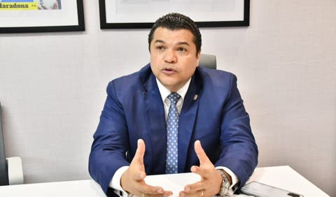 tobias-crespo-dice-reforma-constitucional-va-como-“cana-pal’-ingenio”-porque-gobierno-la-impondra-sin-consenso