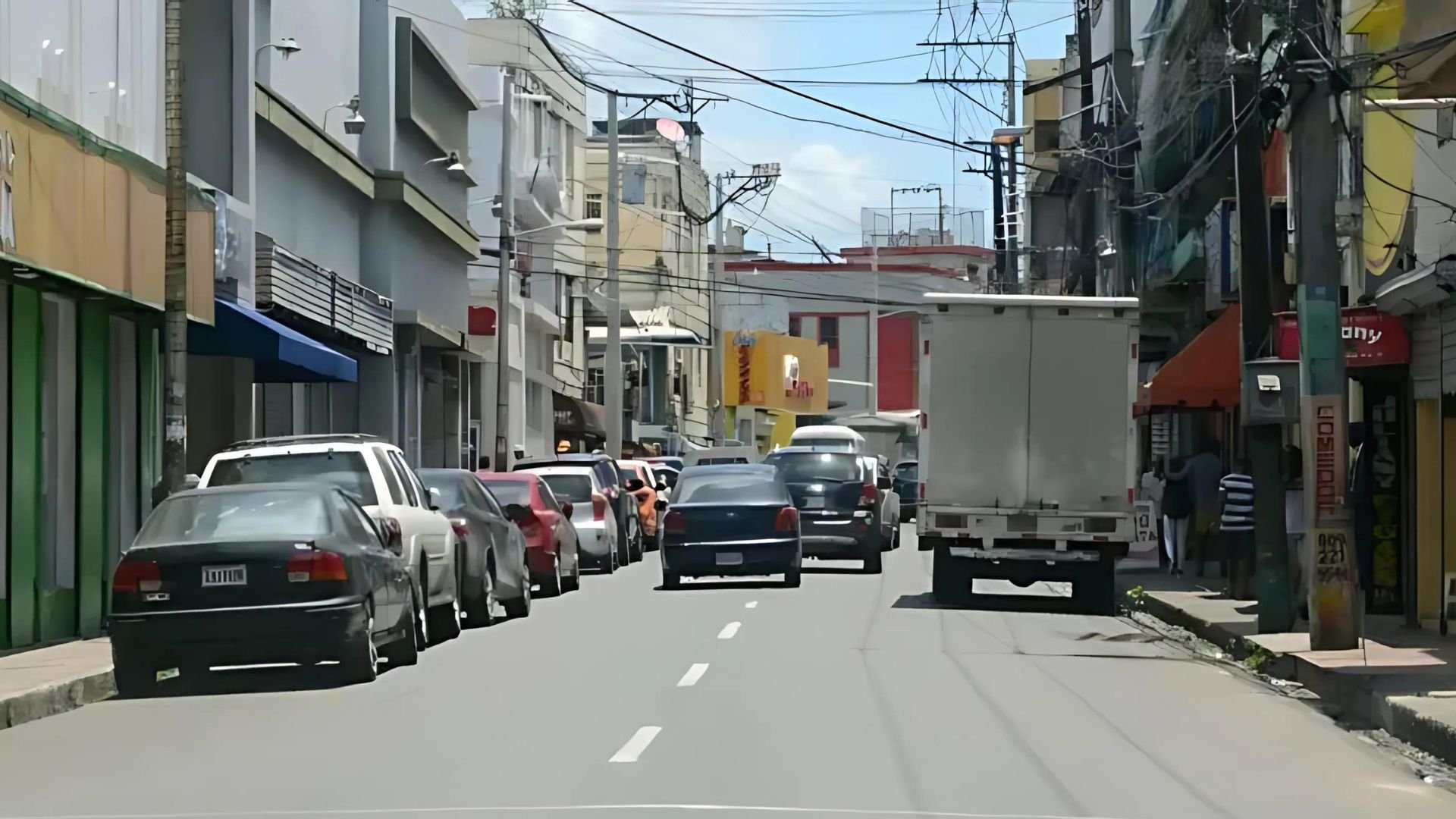 a-dos-anos-del-cambio-de-direccion-caos-vehicular-continua-en-avenida-mella