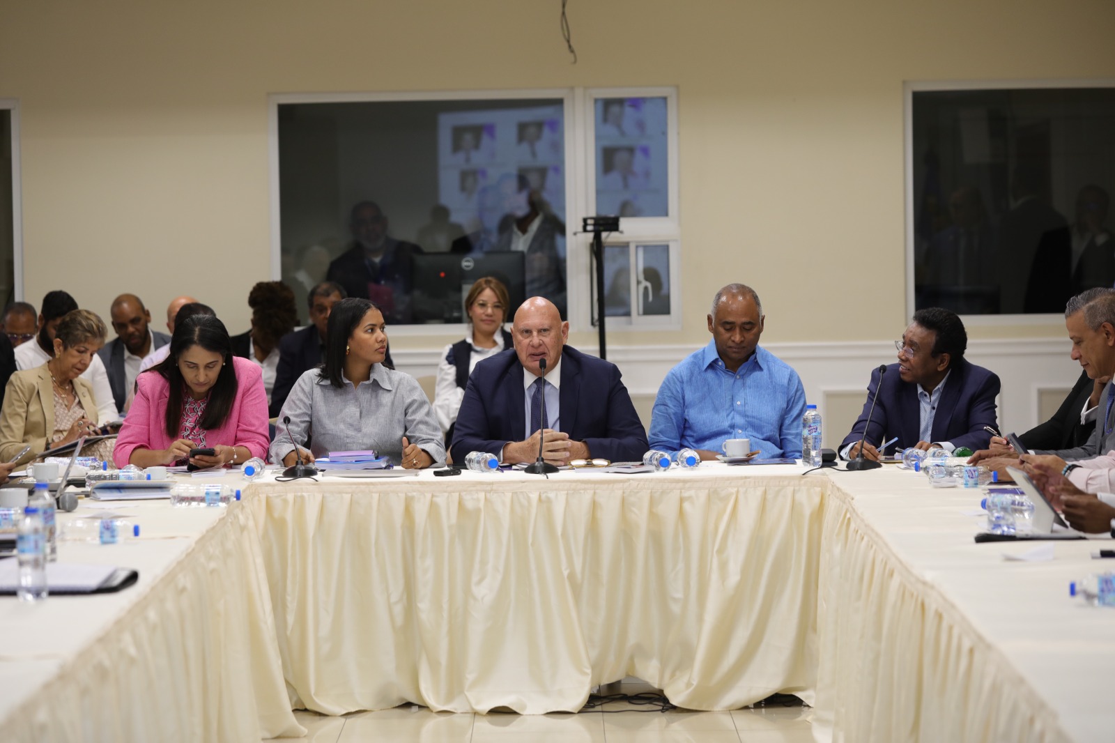 comision-bicameral-no-descarta-nuevos-cambios-al-proyecto-de-reforma-constitucional