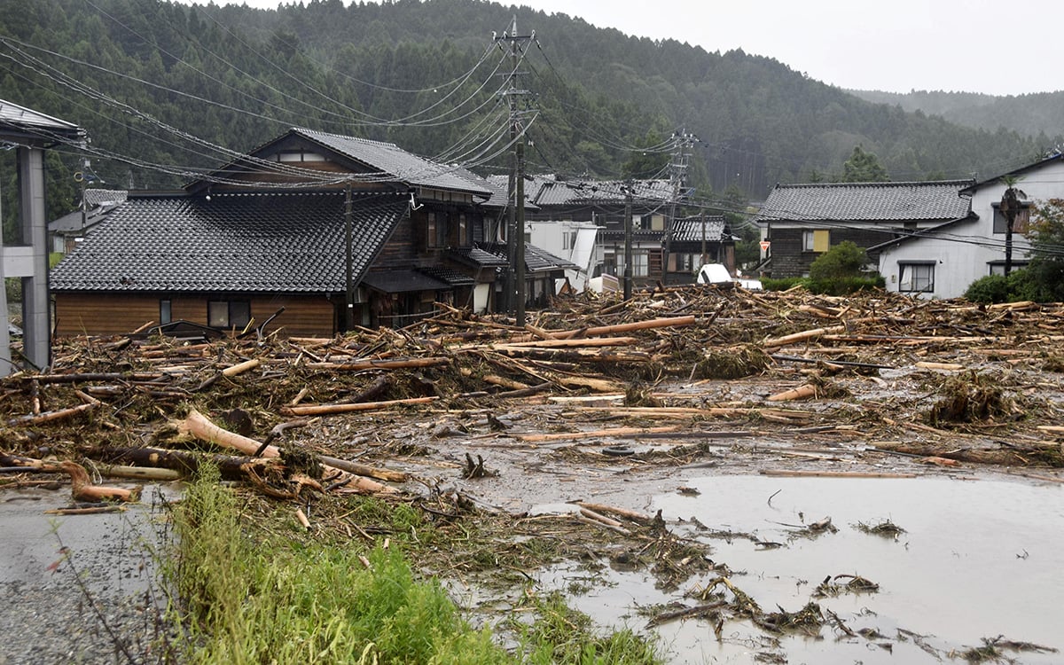 las-lluvias-en-el-centro-de-japon-causan-un-muerto-y-10-desaparecidos