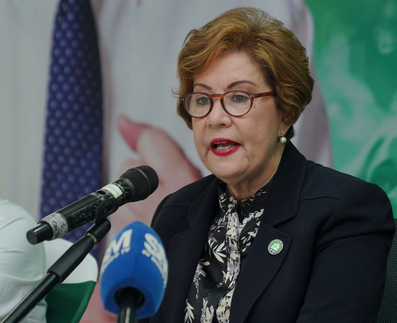 exministra-de-educacion-explica-que-no-acepto-ni-pago-utiles-escolares-de-mala-calidad