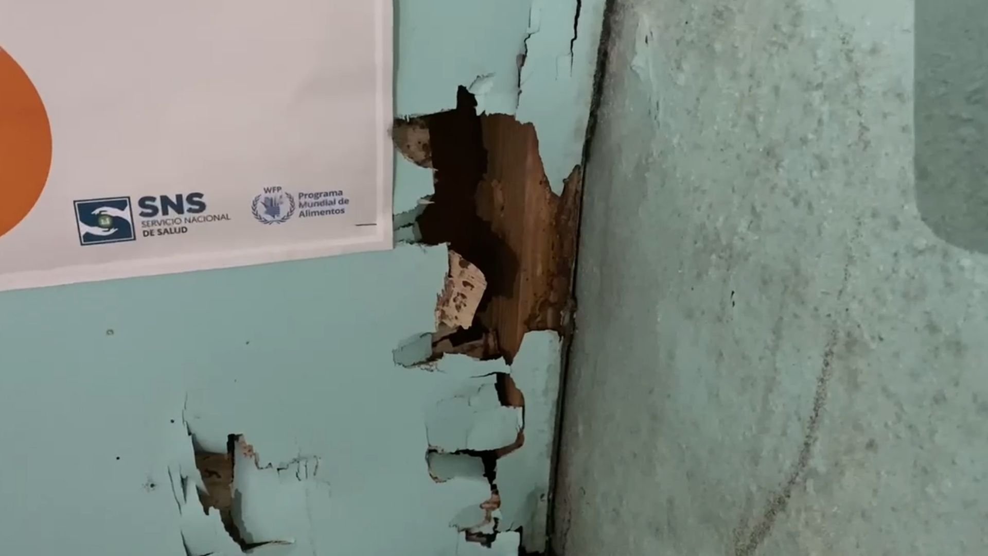 ciudadanos-piden-intervenir-en-centro-medico-de-primer-nivel-en-calle-bonita