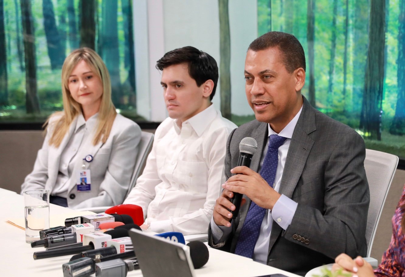 indotel-anuncia-que-el-21-de-noviembre-sera-el-encendido-de-la-television-terrestre-digital