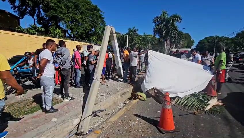 video:-un-haitiano-fue-la-victima-del-accidente-de-transito-en-villa-duarte