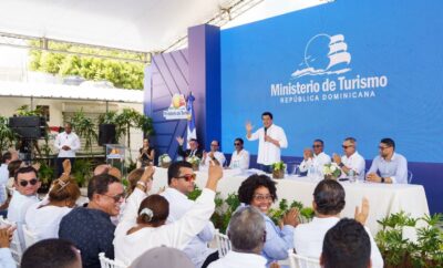ministro-collado-inaugura-reconstruccion-calle-pastor-domingo-de-la-cruz,-en-veron,-punta-cana