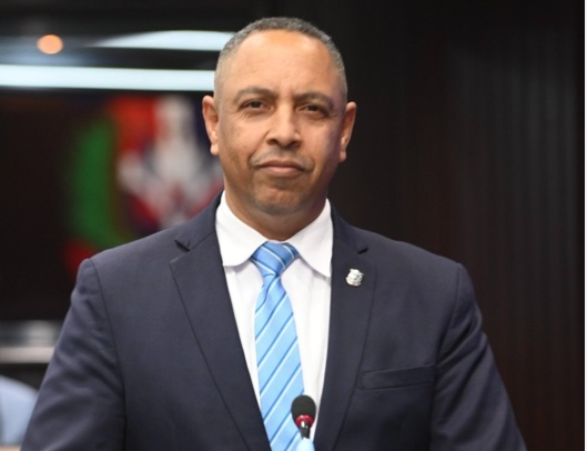 nolberto-ortiz-se-perfila-como-favorito-en-las-elecciones-de-la-adp
