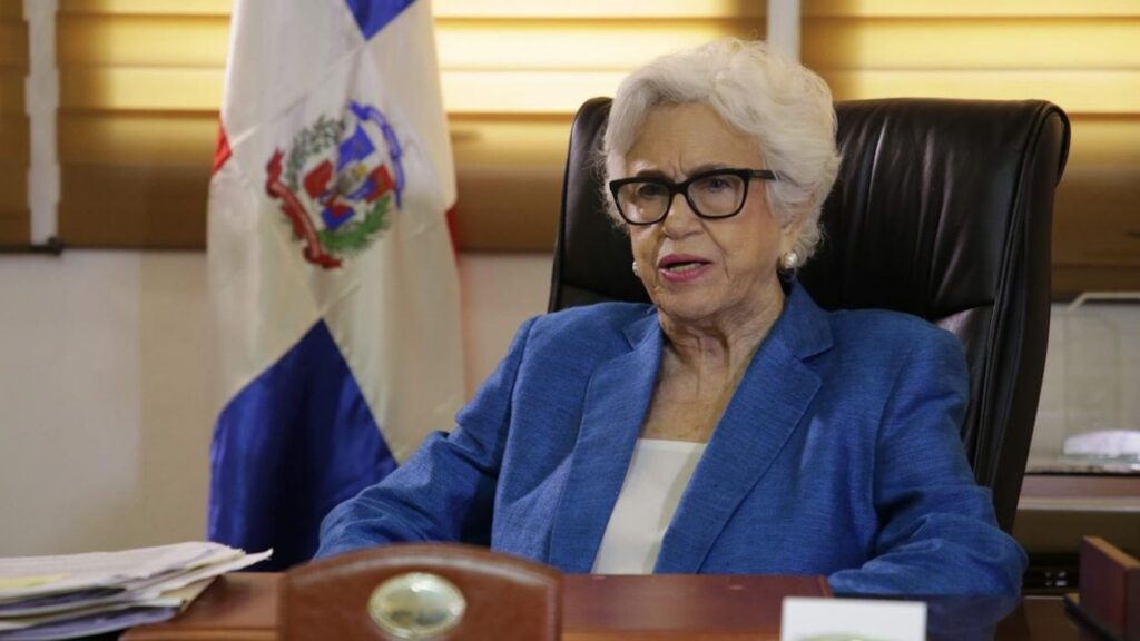 abinader-pide-lista-de-funcionarios-que-no-han-presentado-declaracion-de-bienes