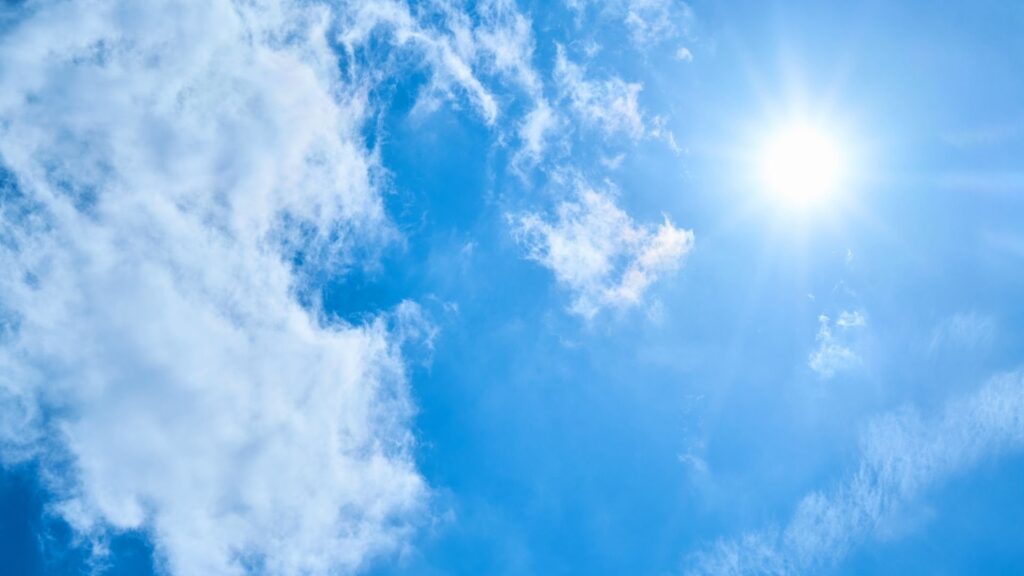 jueves-soleado-en-gran-parte-del-pais-con-aguaceros-en-horas-de-la-tarde