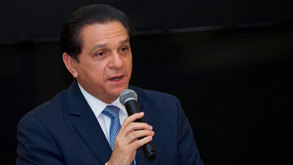 senador-daniel-rivera-respalda-medidas-migratorias-del-gobierno