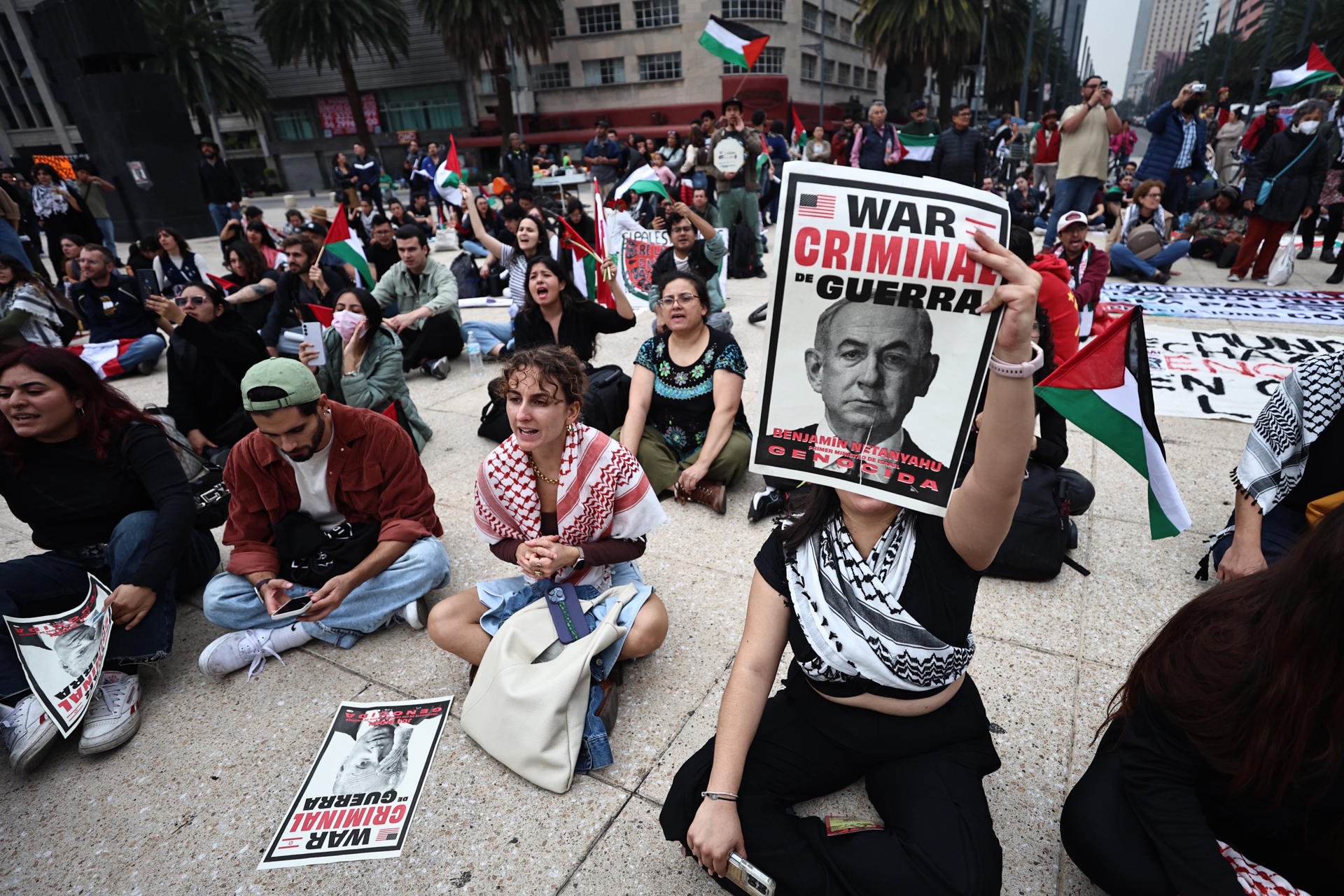 mexicanos-piden-a-sheinbaum-romper-relaciones-con-israel-a-un-ano-de-la-guerra-en-gaza