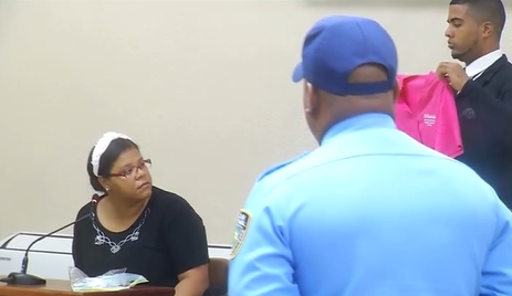 elizabeth-silverio-se-muestra-confiada-tras-presentarse-los-testigos-y-uniforme-que-usaba