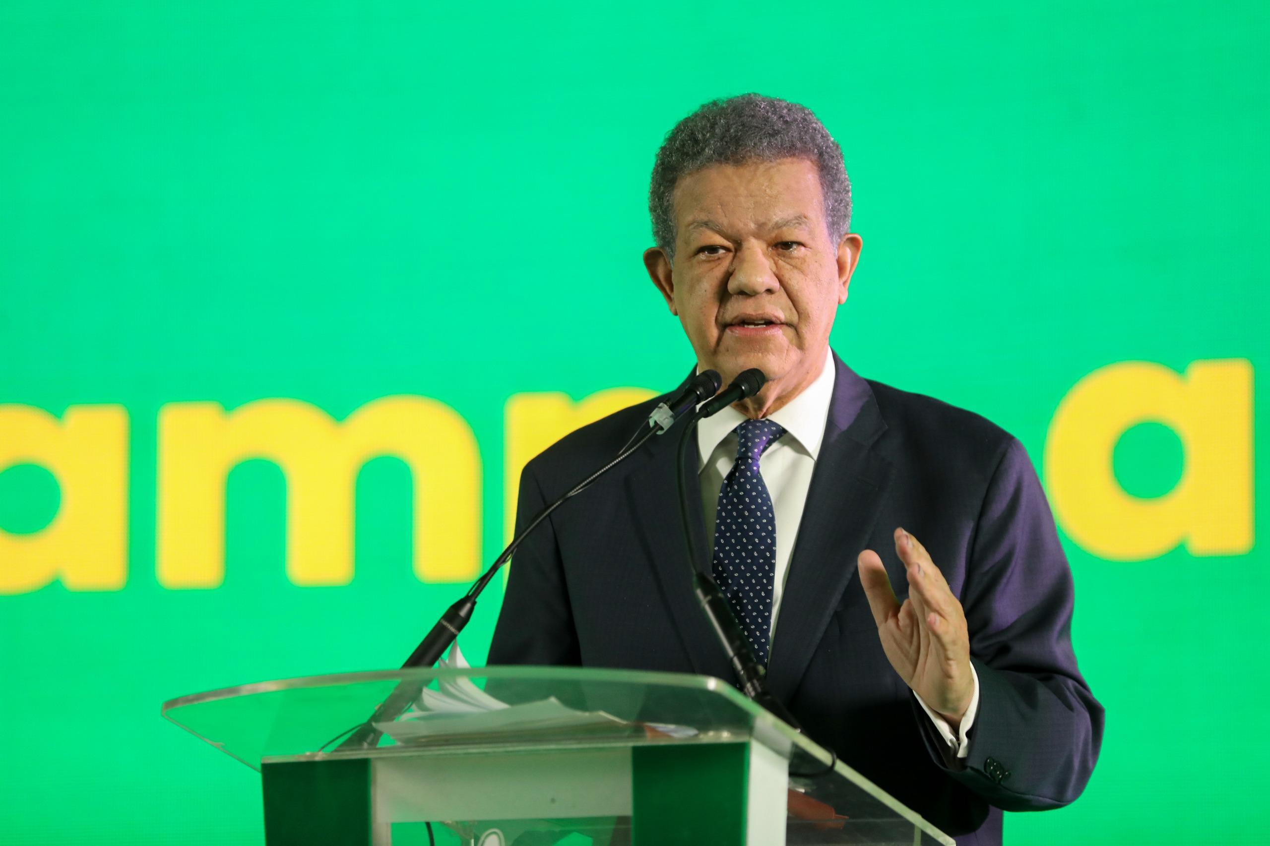 “el-gobierno-de-luis-abinader-y-el-prm-han-presentado-un-bombazo-fiscal”-afirma-leonel-fernandez