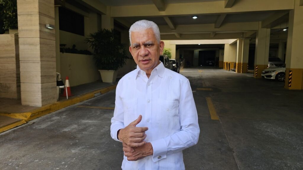 video:-presidente-del-senado-llama-a-la-sociedad-a-debatir-reforma-fiscal-junto-al-congreso