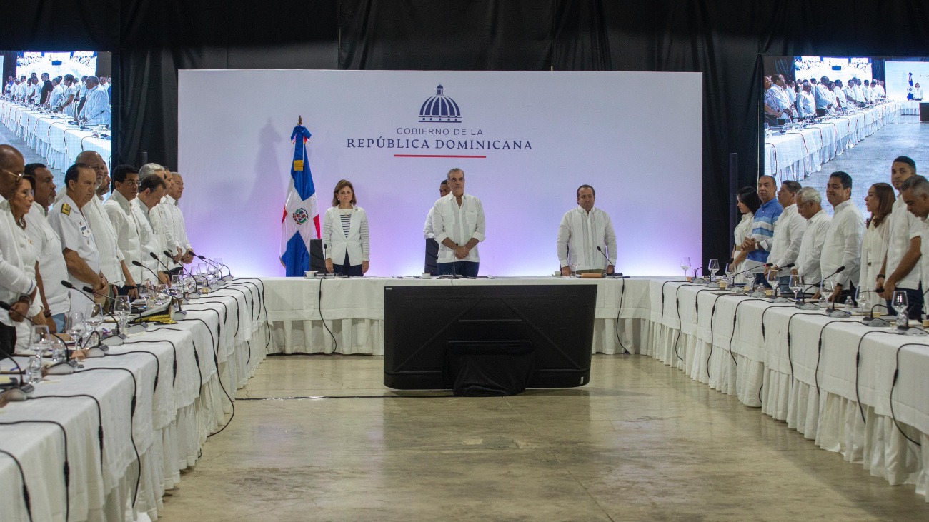 abinader-encabeza-cuadragesimo-tercer-consejo-de-ministros-y-directores