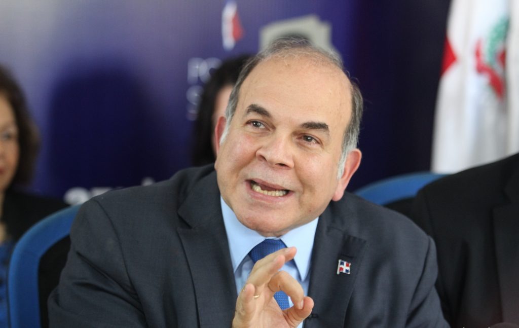 pelegrin-castillo-califica-como-«atraso»-unificacion-de-elecciones