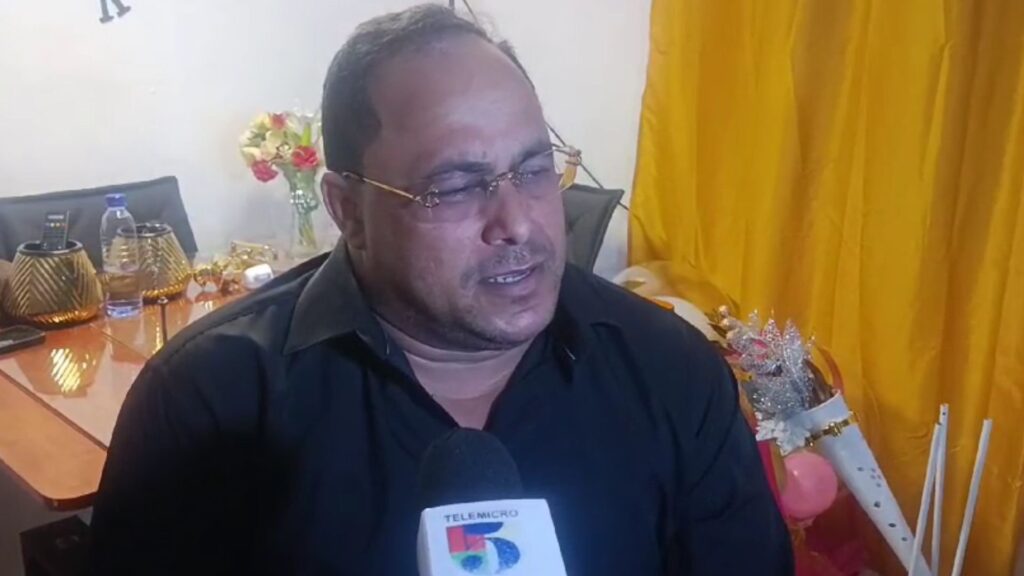 video:-alejandro-almonte-presume-muerte-de-su-hijo-esta-relacionada-con-un-acto-de-sicariato