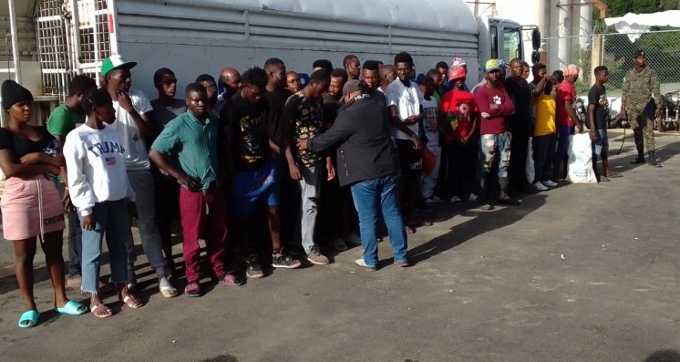 detienen-mil-216-haitianos-con-estatus-migratorio-irregular-en-varias-provincias