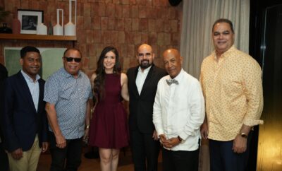 karina-alarcon-celebra-el-exito-de-‘de-cerca’-en-un-encuentro-con-la-prensa