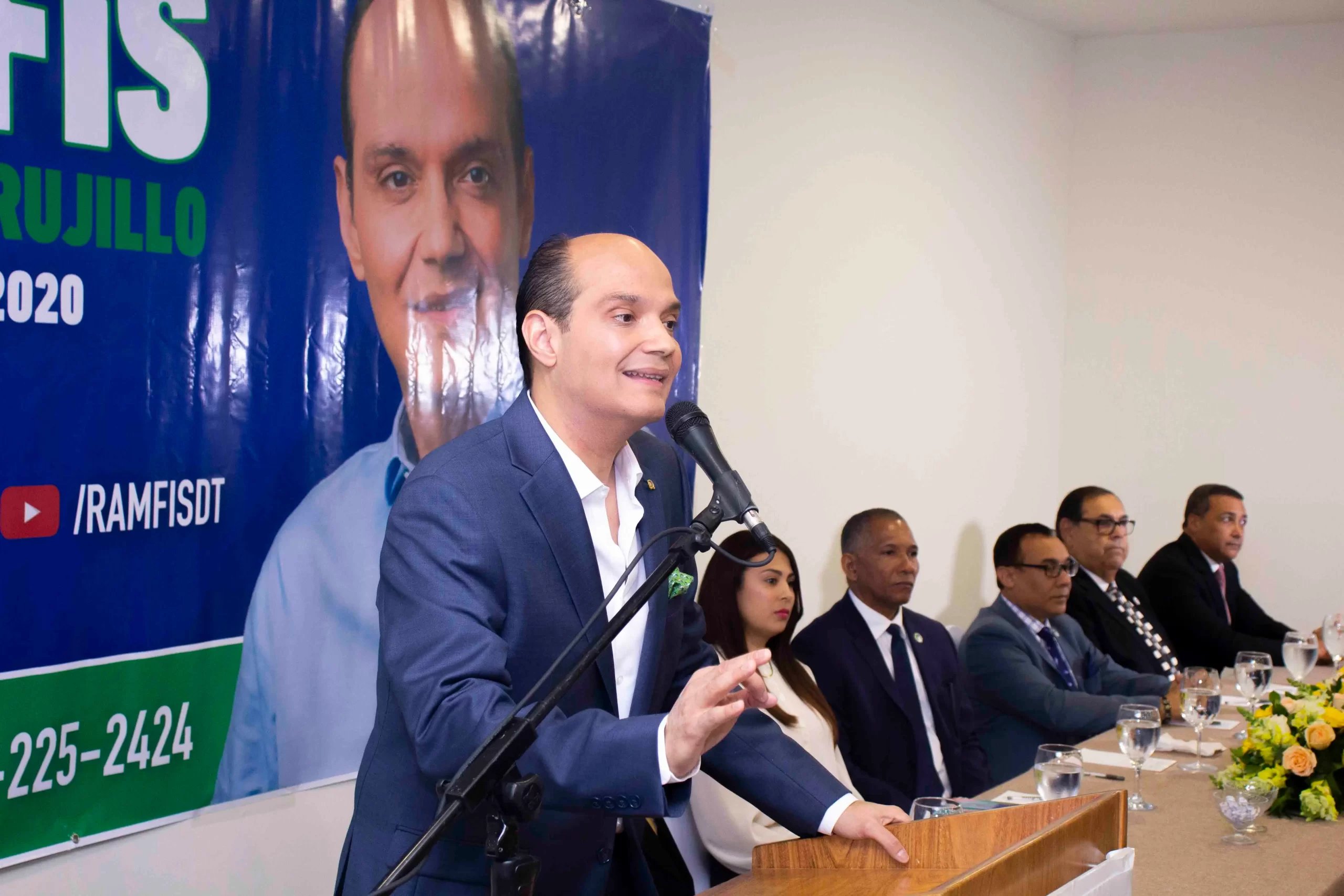 ramfis-propone-refinanciar-deuda-publica-para-evitar-reforma-fiscal