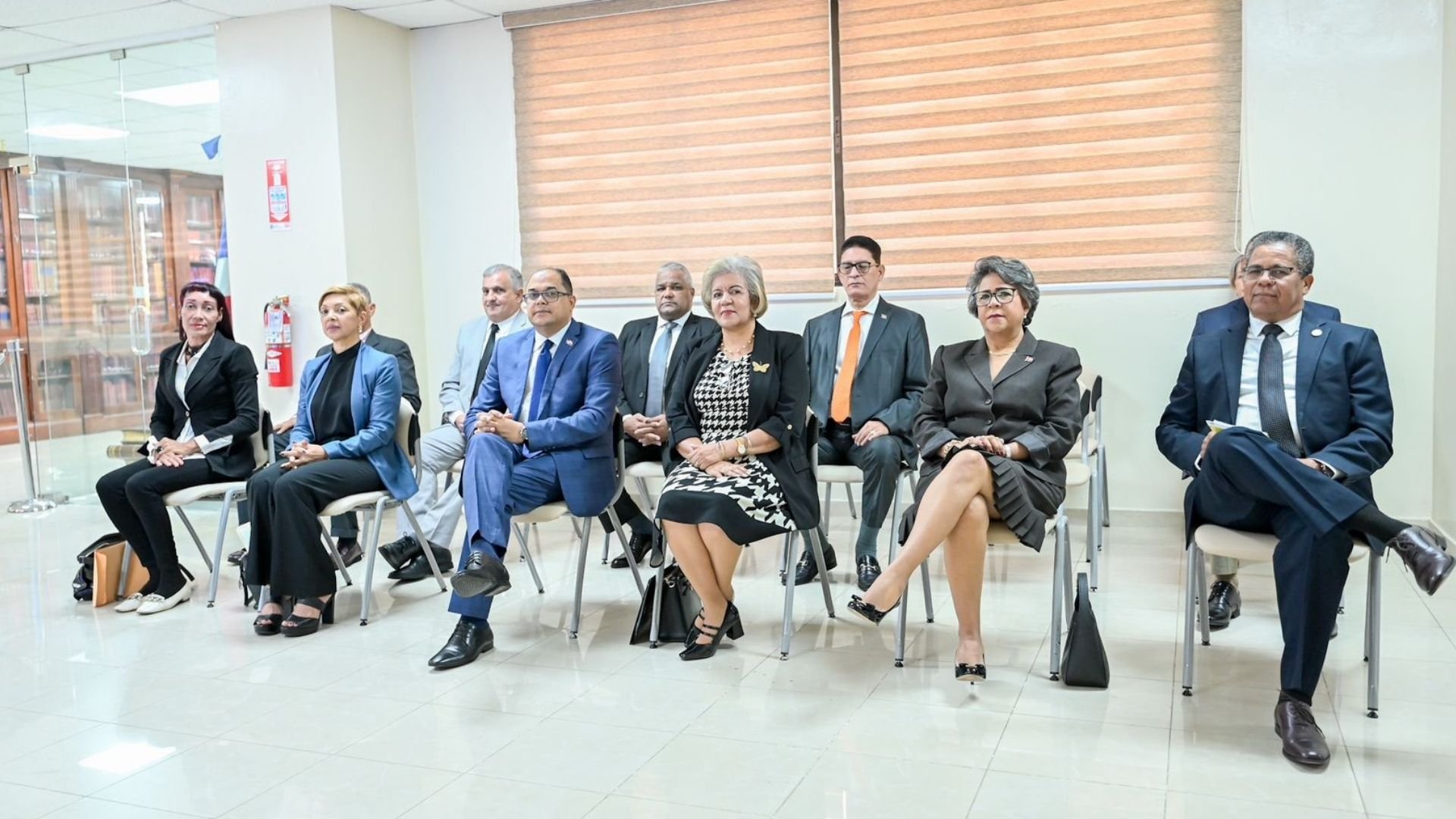 comision-especial-de-senadores-entrevista-a-30-aspirantes-a-miembros-jce