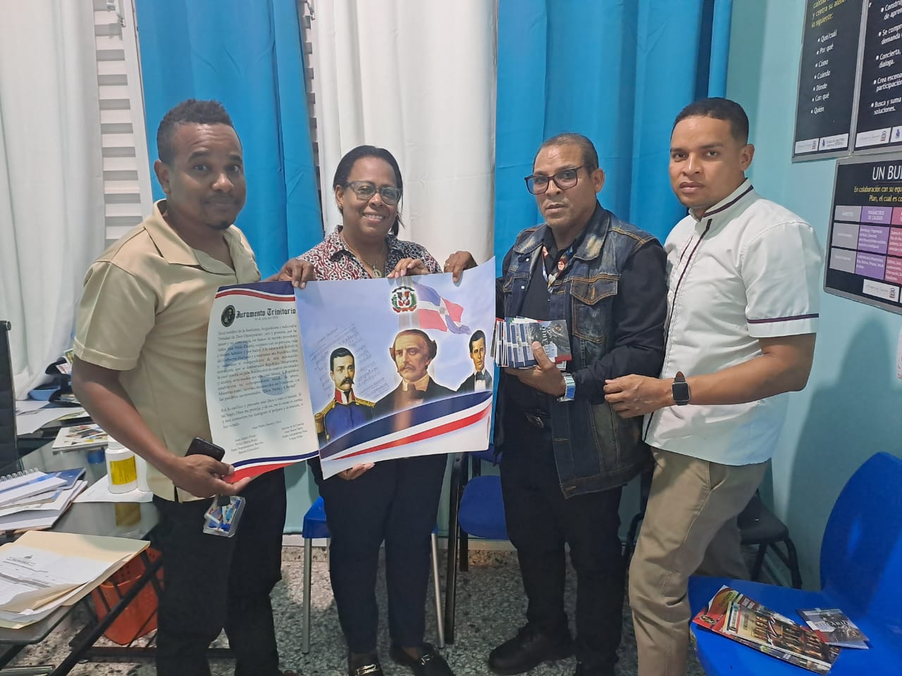 presidente-municipal-del-instituto-duartiano-en-los-rios-visita-escuela-juan-pablo-duarte-y-asume-compromisos-para-fortalecer-sentimiento-duartiano