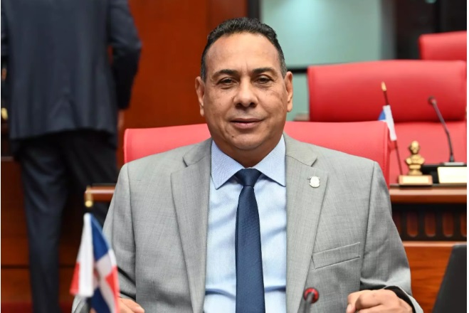 senador-del-prm-rechaza-impuestos-a-viviendas-y-productos-basicos-en-reforma-fiscal
