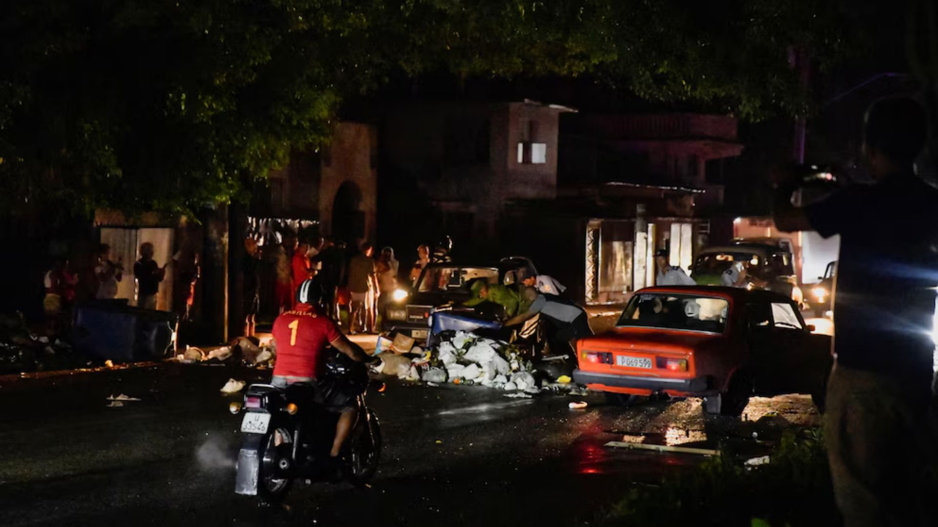en-medio-de-apagones-cuba-se-prepara-para-la-llegada-inminente-del-huracan-oscar