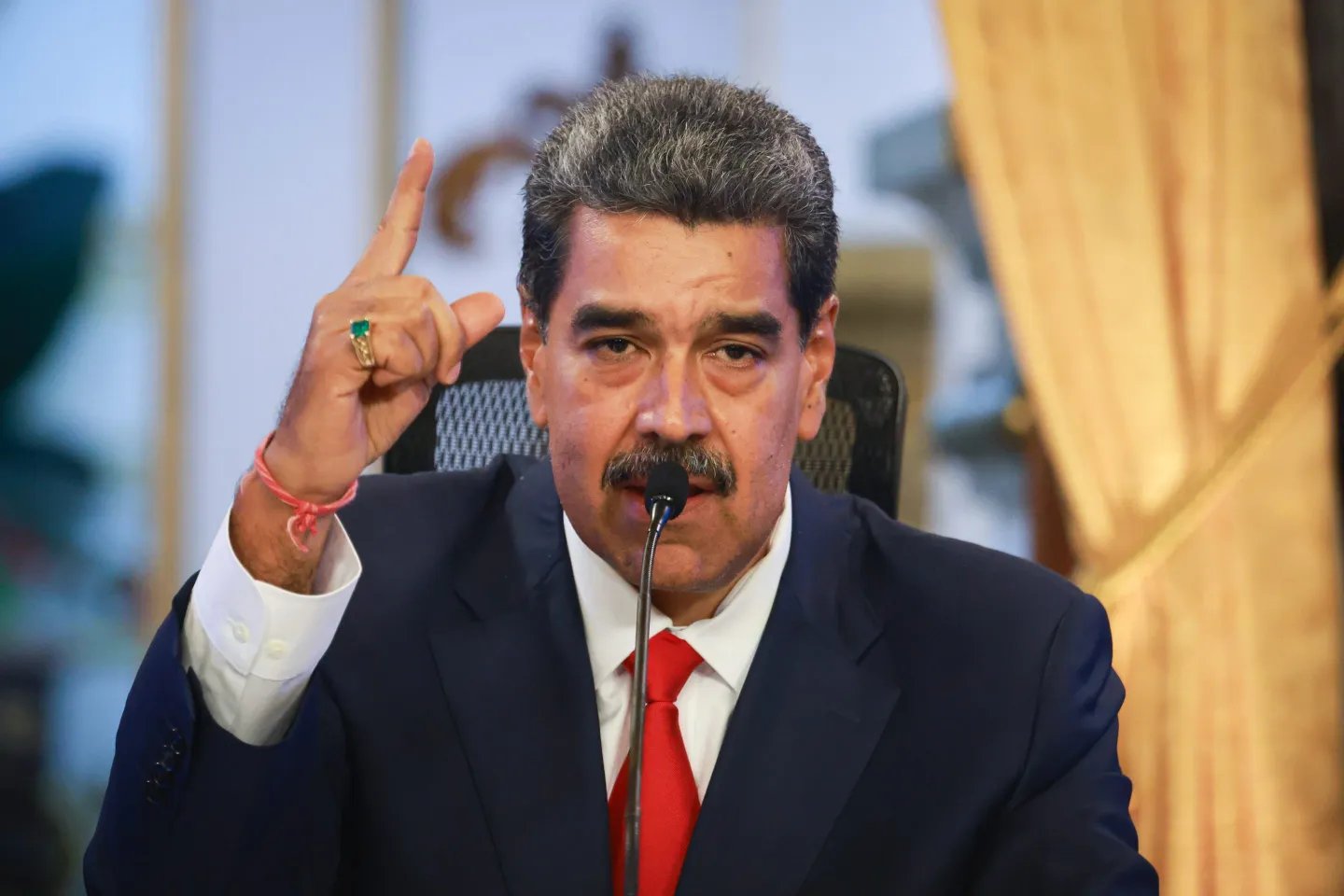 nicolas-maduro-llega-a-rusia-para-participar-en-la-cumbre-de-los-brics
