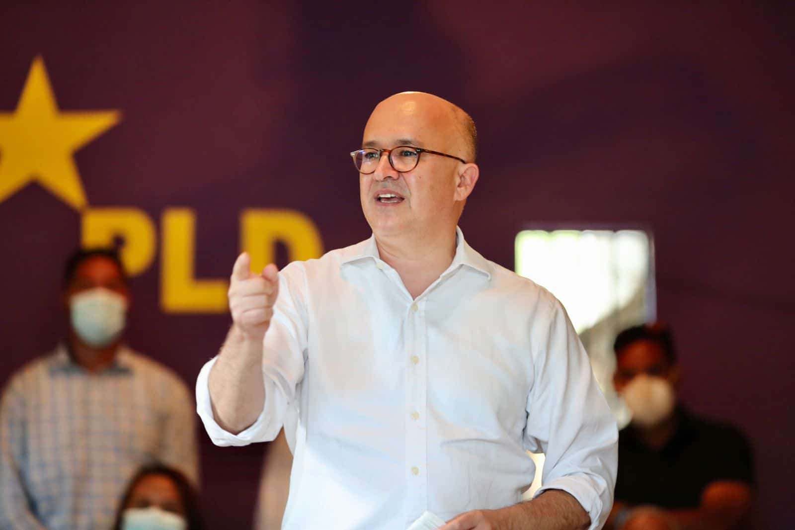 dominguez-brito:-“este-domingo-elegimos-la-renovacion-y-la-reconexion-con-la-sociedad”