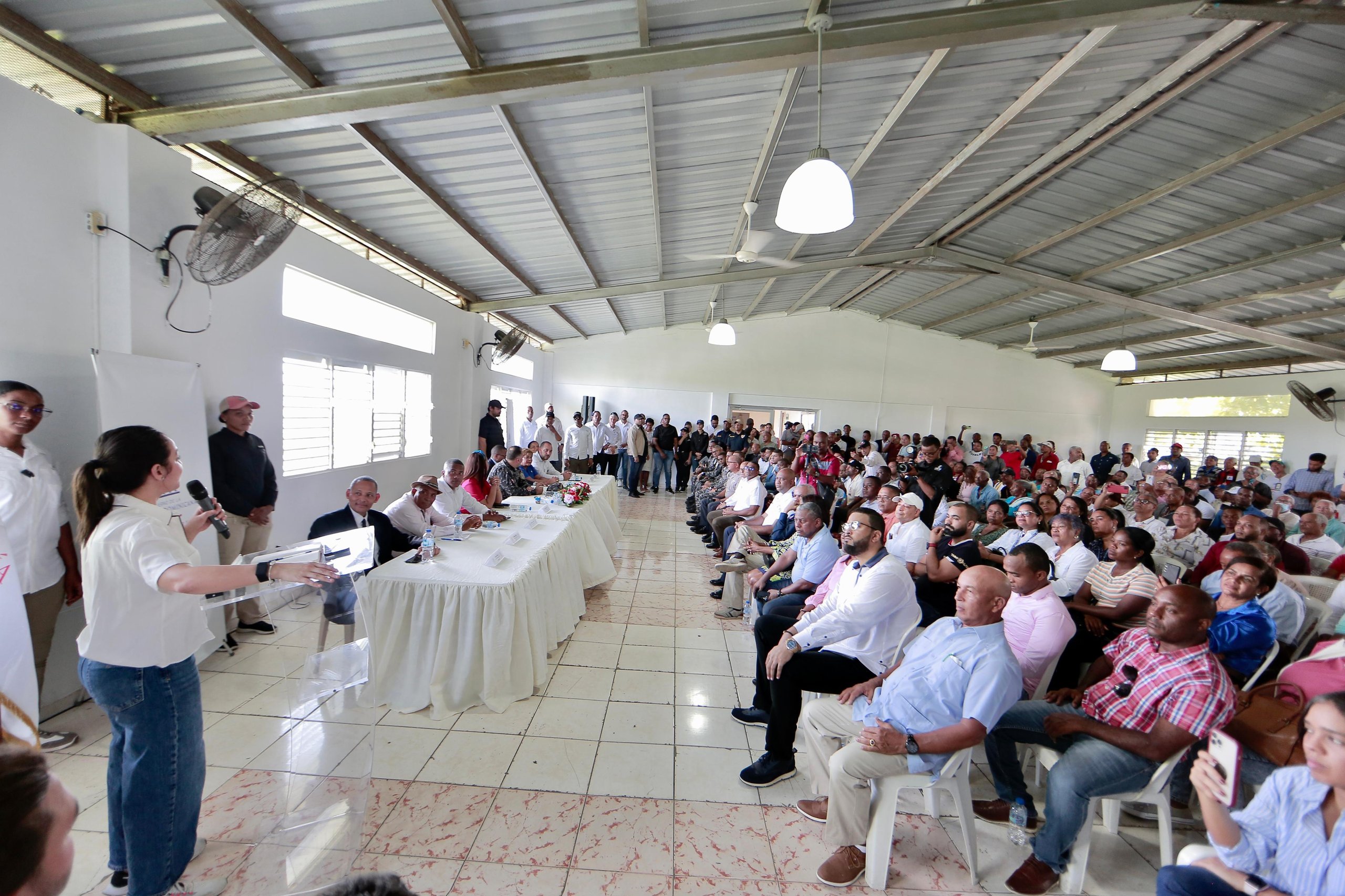 autoridades-presentan-comite-de-seguridad-comunitaria-guaricanos-contra-crimenes-y-delitos