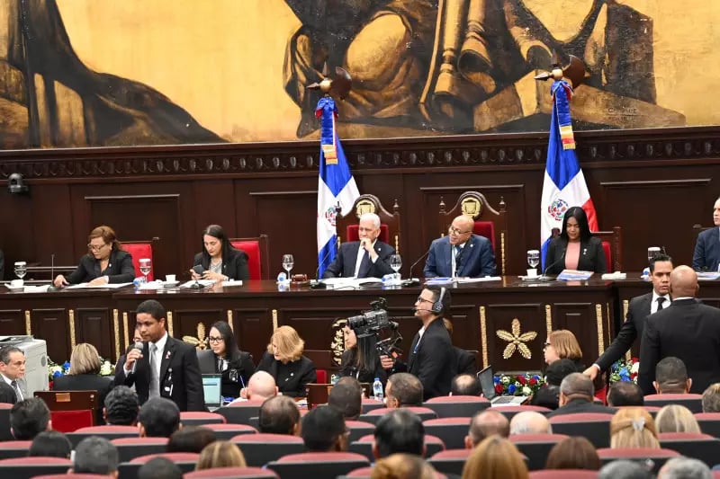 asamblea-nacional-revisora-da-inicio-a-lectura-de-la-constitucion
