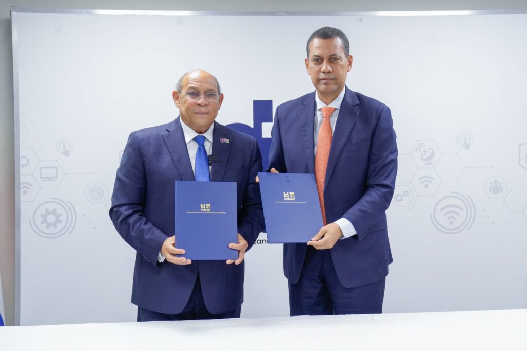 infotep-e-indotel-iniciaran-alfabetizacion-digital-para-miembros-de-la-pn
