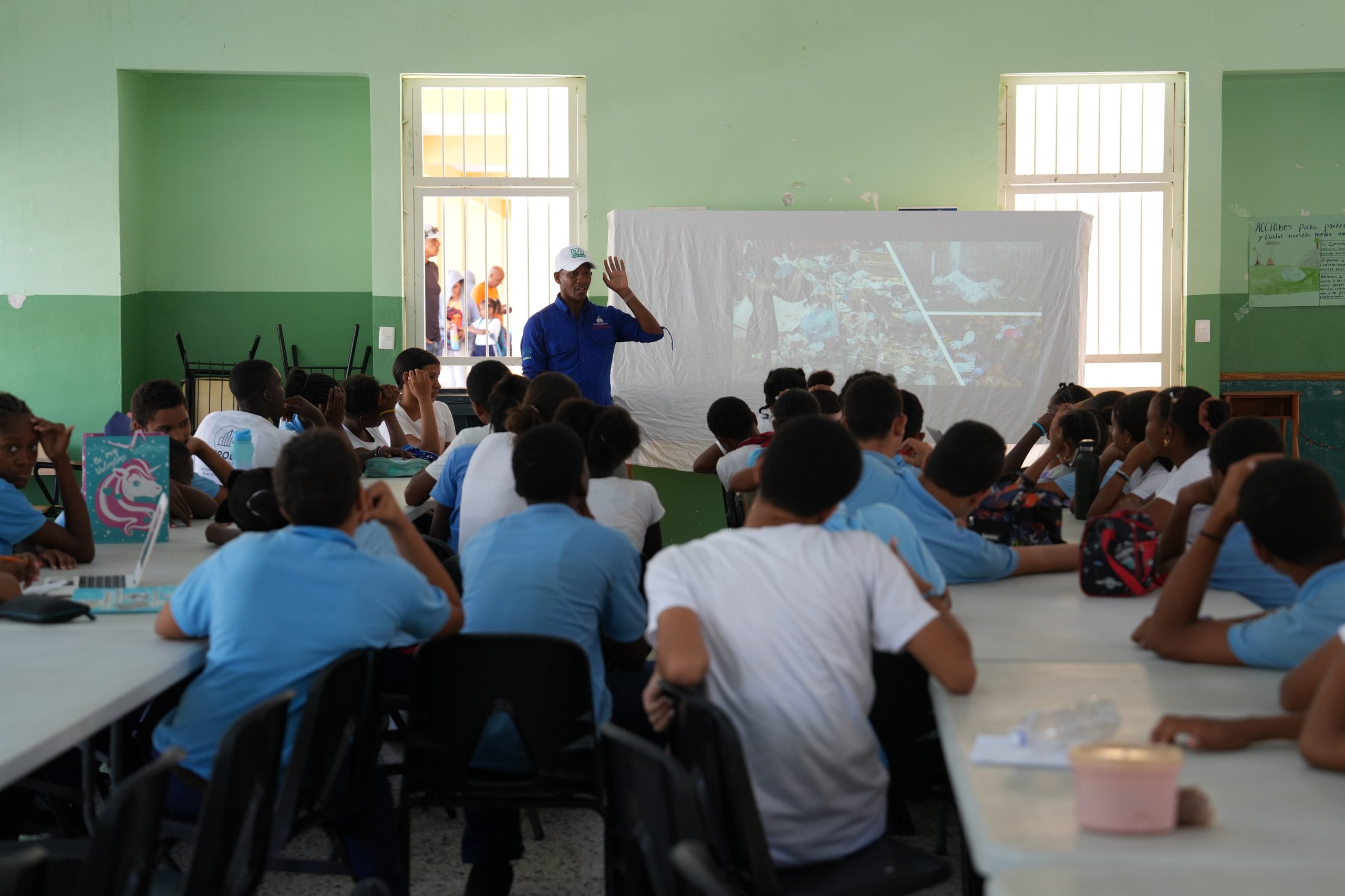 do-sostenible-y-su-programa-de-gestion-comunitaria-impactan-a-mas-de-12,000-ninos-y-jovenes-en-todo-el-pais