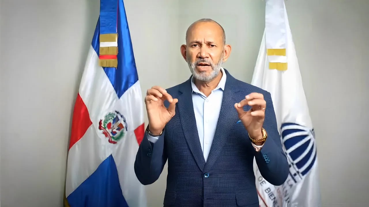 director-del-inabie-no-da-la-cara-para-hablar-sobre-supuestas-trabas-en-la-licitacion-de-calzados