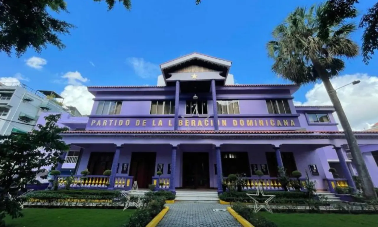 pld-elegira-los-miembros-de-su-comite-central-en-el-exterior-el-17-de-noviembre