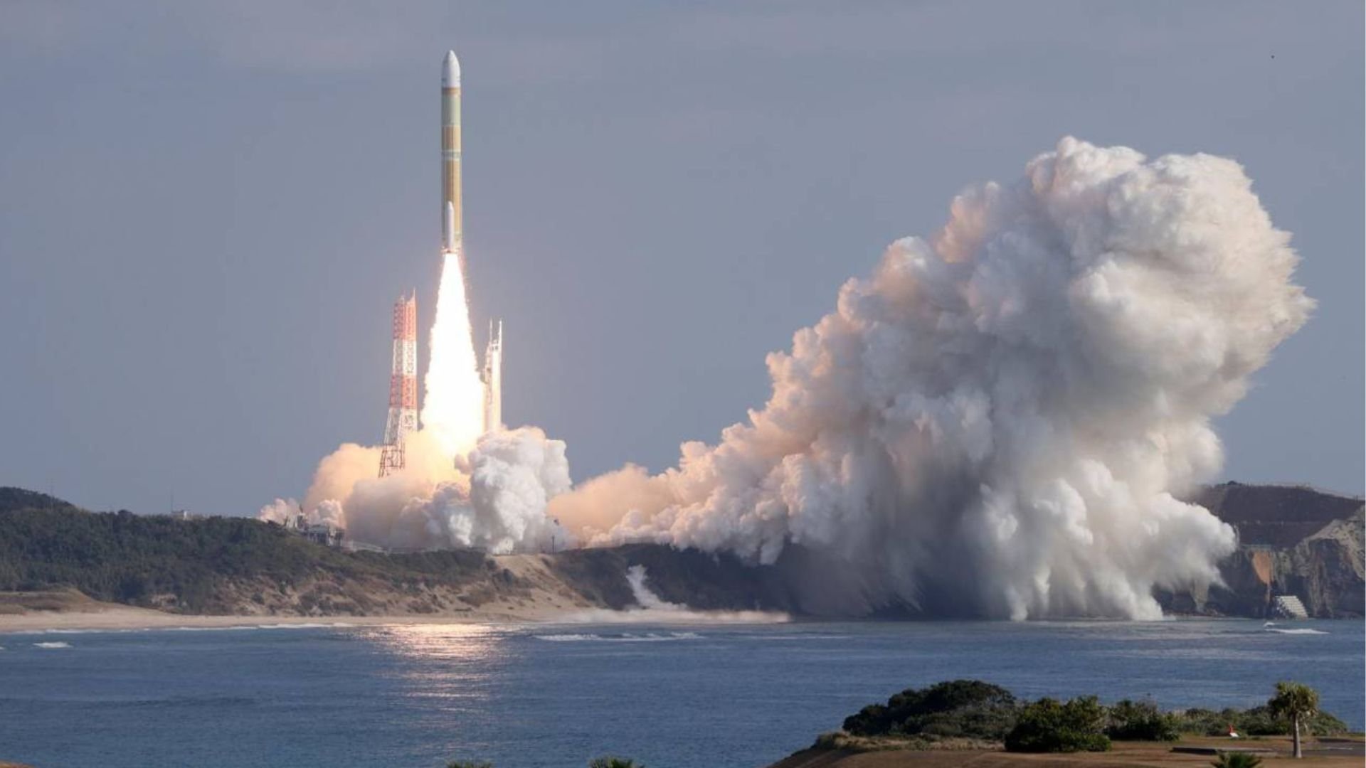 japon-lanza-con-exito-su-cohete-insignia-h3-que-transportaba-un-satelite-de-comunicaciones