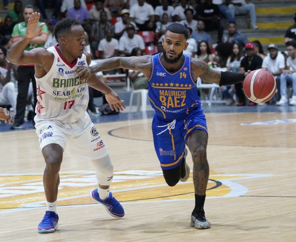 mauricio-baez-supera-a-bameso-y-empata-la-serie-final-del-tbs-distrito-2024