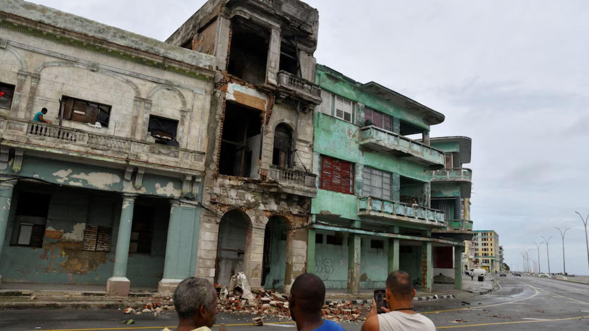 como-los-cubanos-vivieron-el-potente-terremoto-con-replica-que-sacudio-la-isla