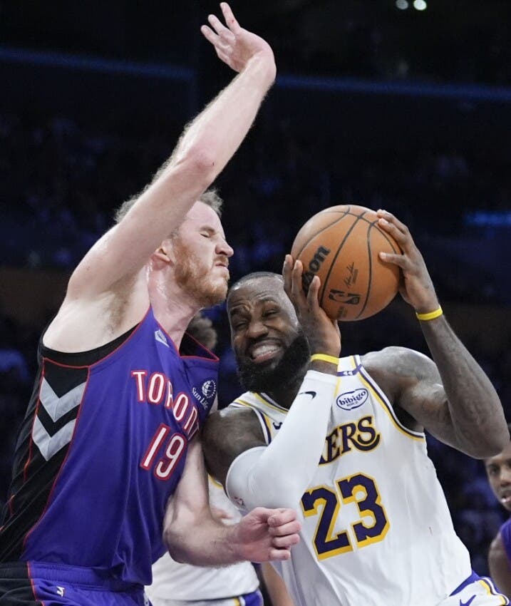 lebron-consigue-otro-triple-doble-en-triunfo-lakers