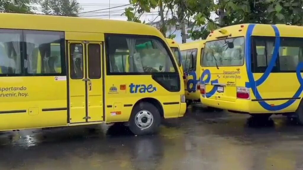 transportistas-en-moca-piden-formar-parte-del-sistema-de-transporte-estudiantil