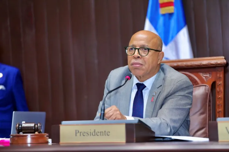 pacheco-informa-que-fue-sometido-a-cirugia-de-prostata