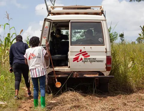 fuerzas-de-orden-de-haiti-matan-a-dos-pacientes-que-iban-en-una-ambulancia